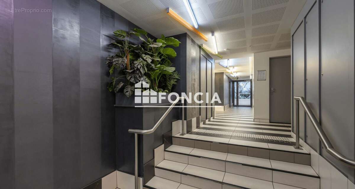 Appartement à PARIS-19E