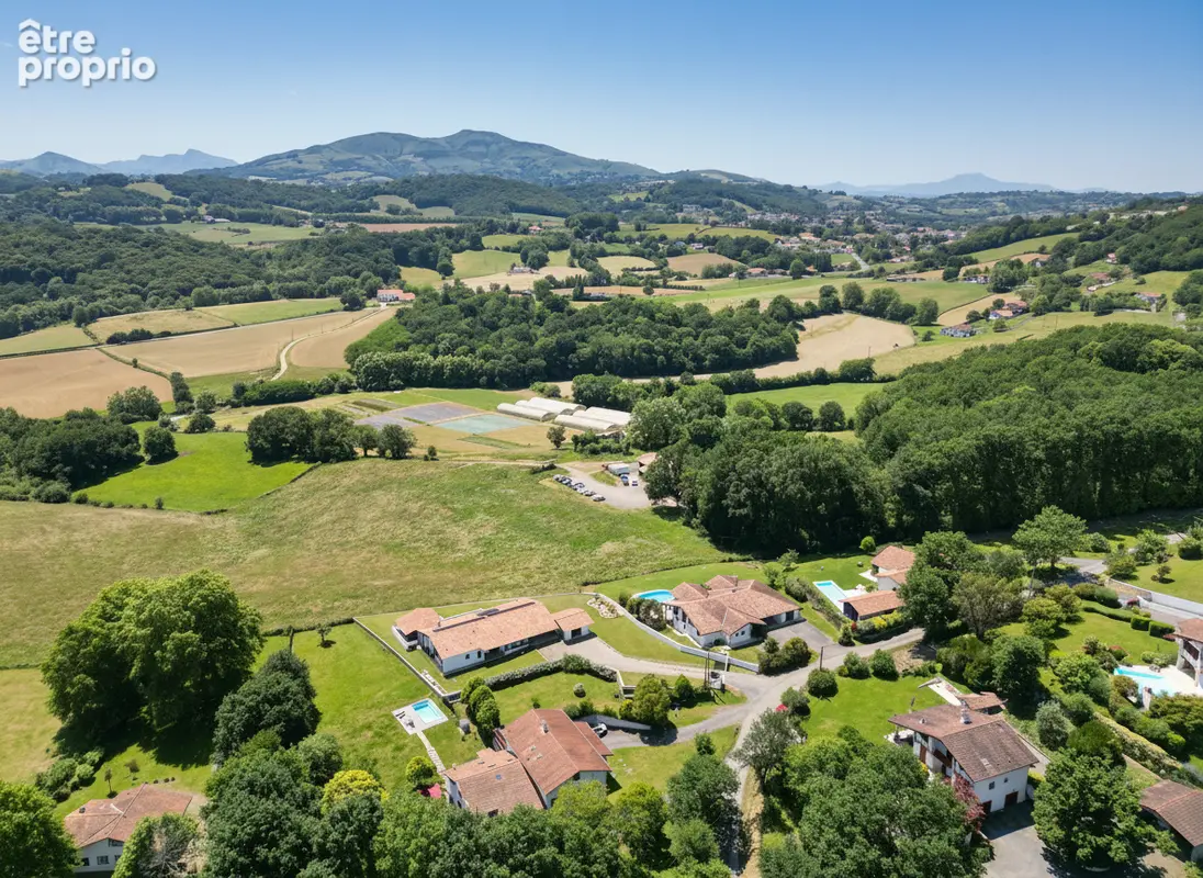 HANDIA Maison familiale avec sous-sol complet sur les hauteurs d'Hasparren - photo 16