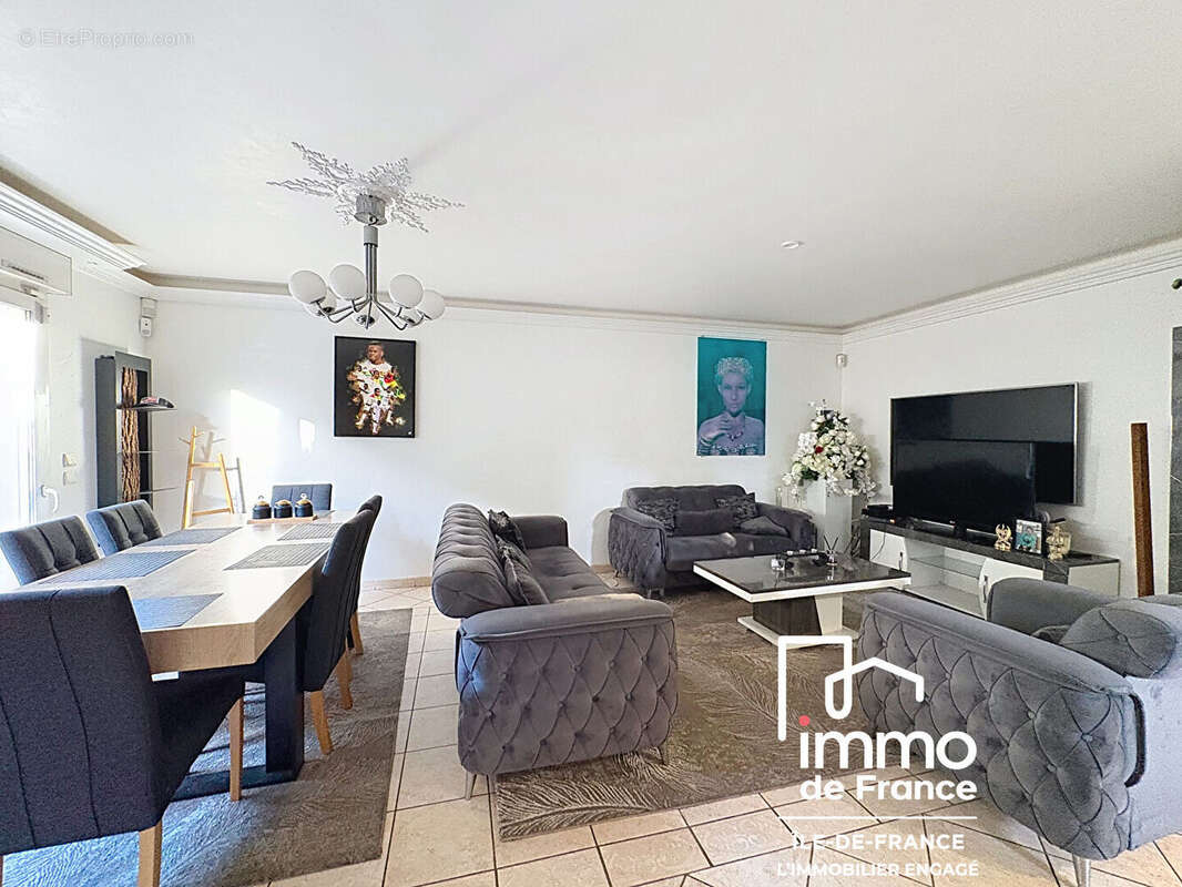 Maison à MONTFERMEIL