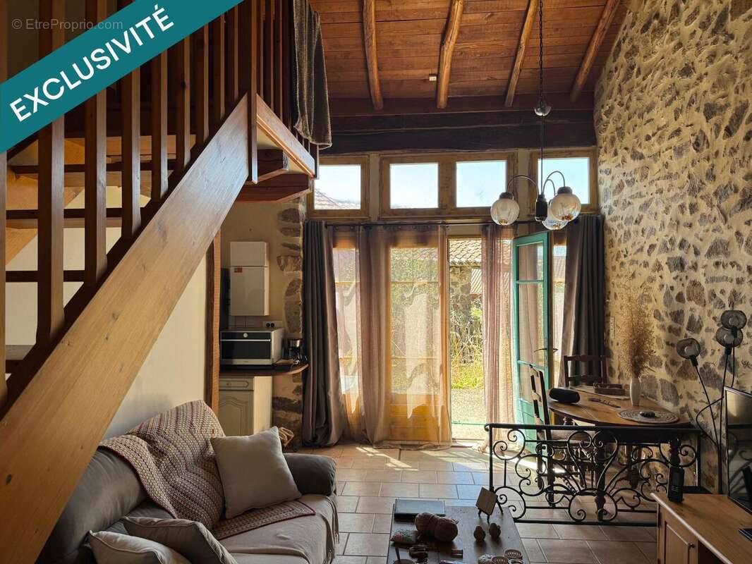 Maison 61 m² à Cheronnac  - photo 4