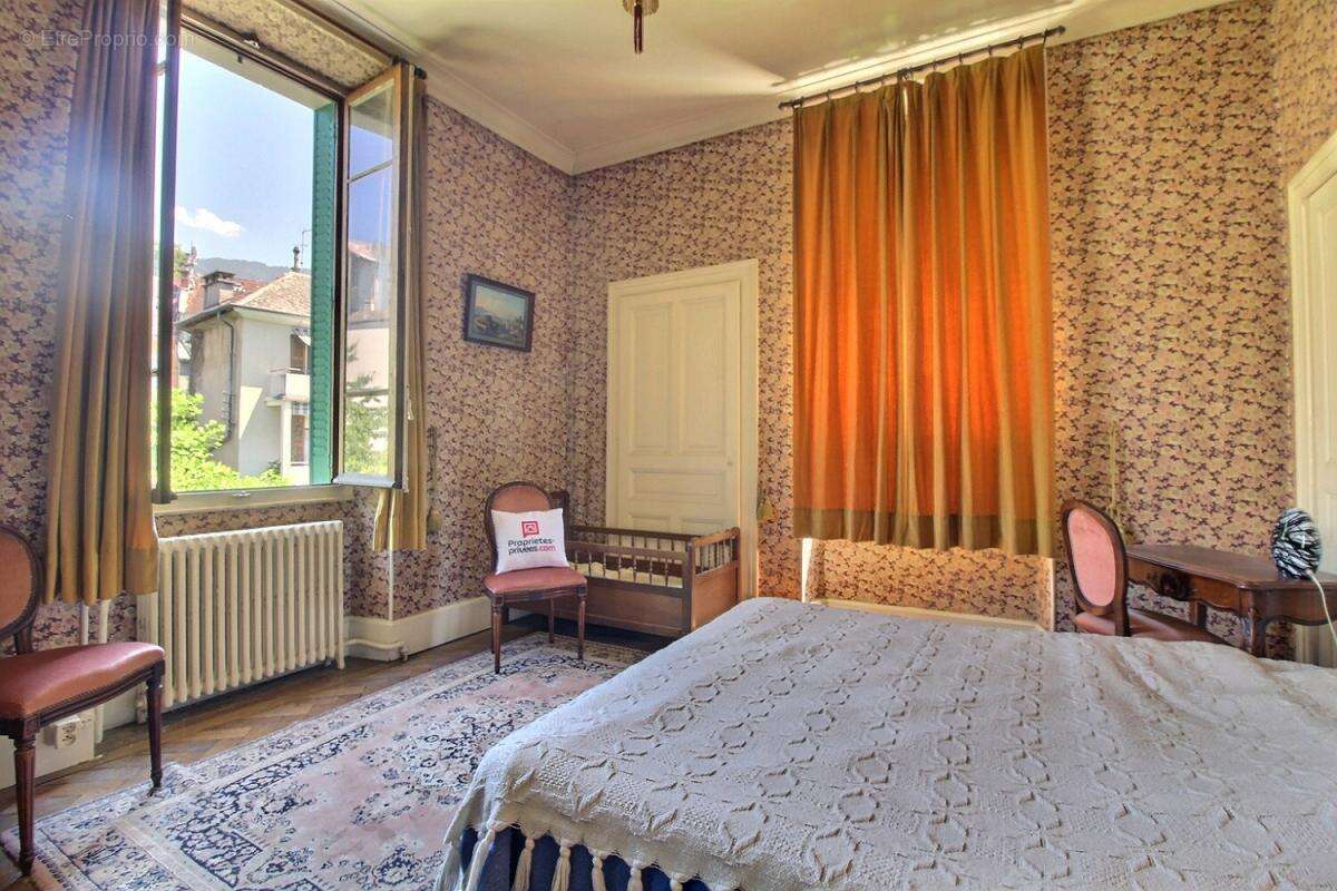 Maison à AIX-LES-BAINS