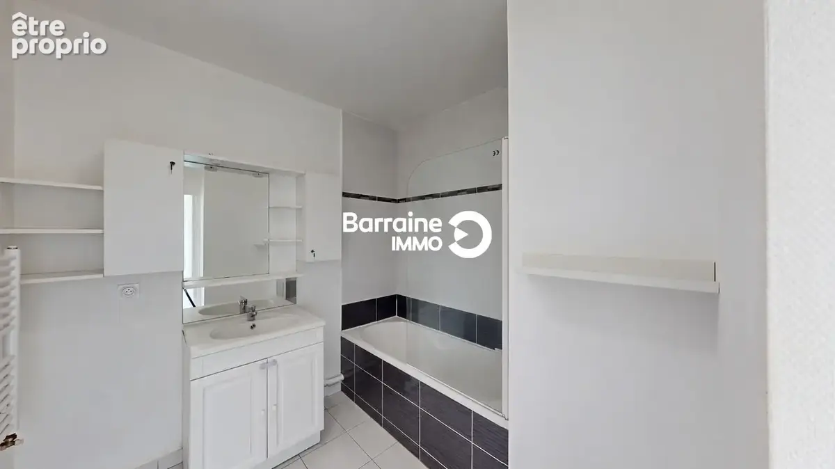 Appartement t3 avec terrasse - 2 chambres - garage double - dernier etage - photo 14