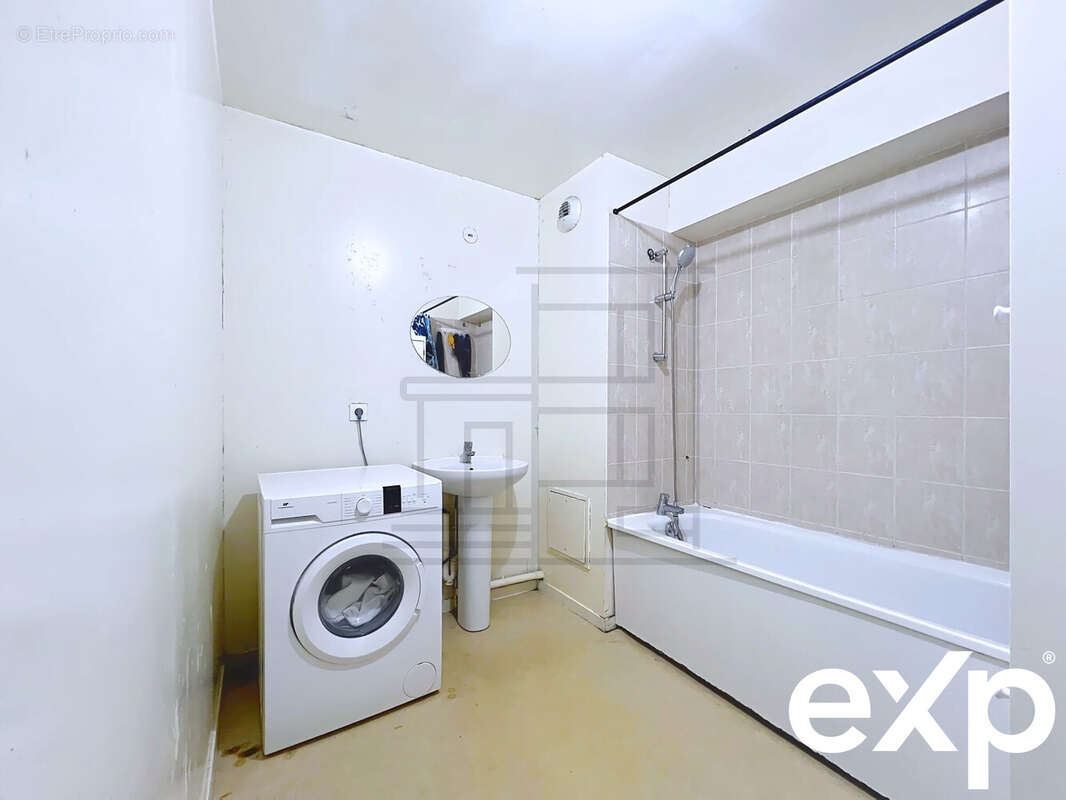 Appartement à PERSAN