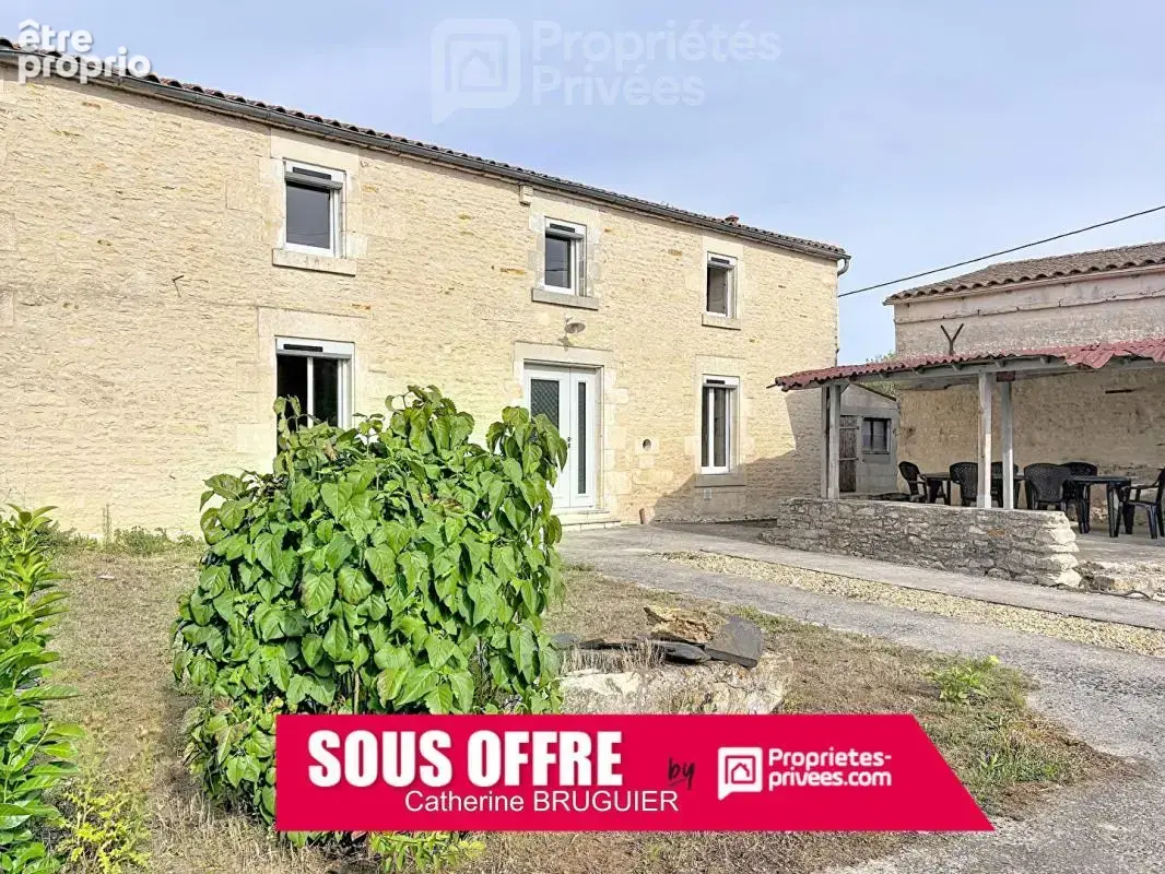 Maison à SAINT-JEAN-DE-LIVERSAY