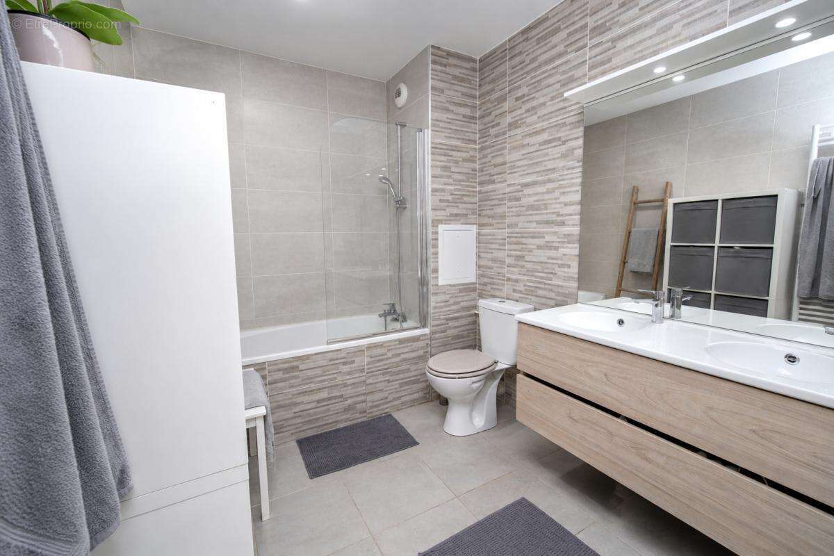 Appartement dernier étage 4 pièces balcon - photo 15