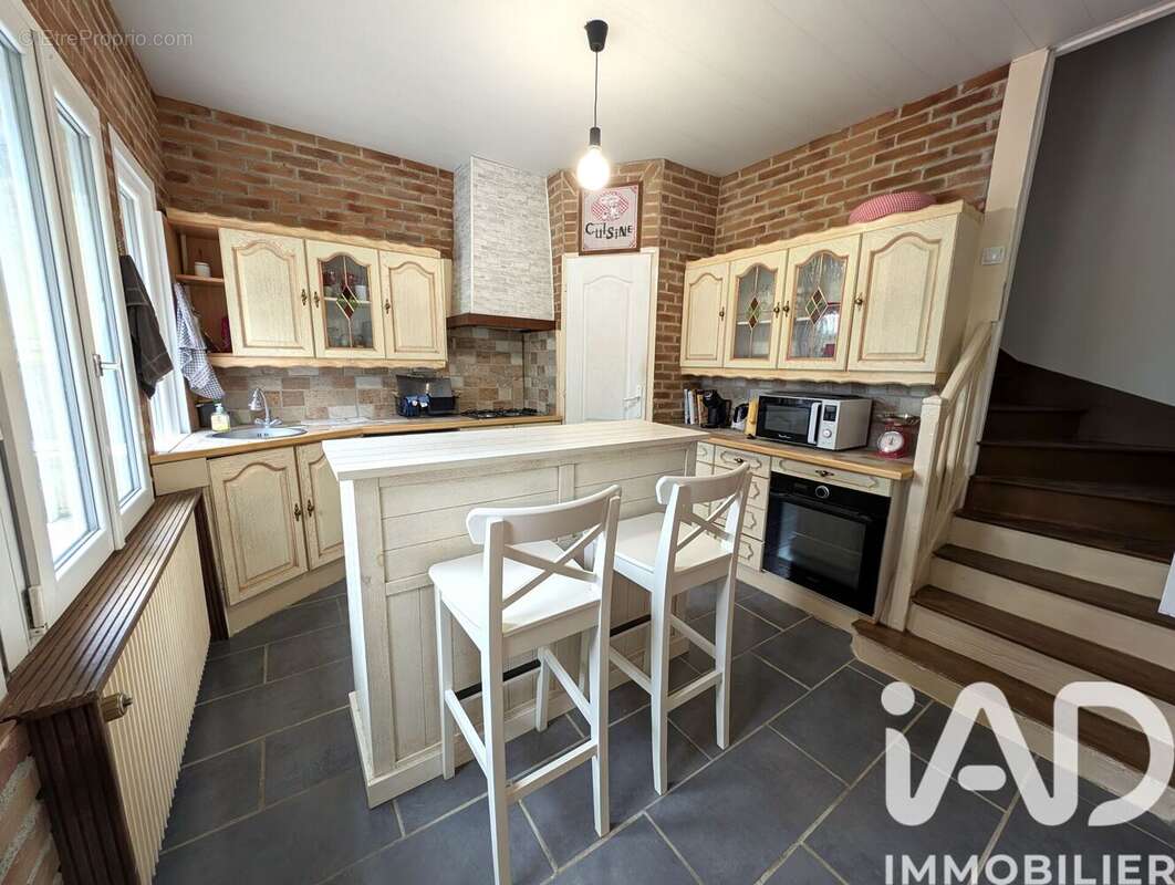 Photo 6 - Maison à ROYE