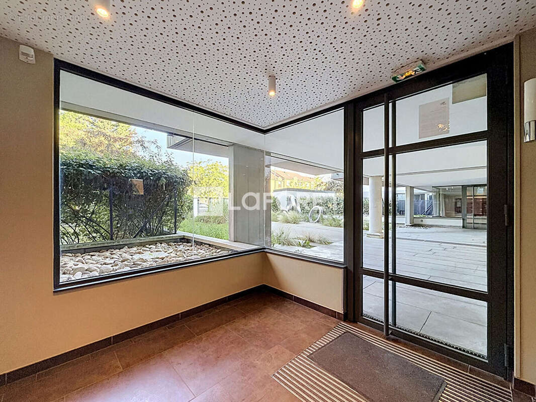 Achères - Appartement 2 pièces de 48 m² avec balcon et parking - photo 16