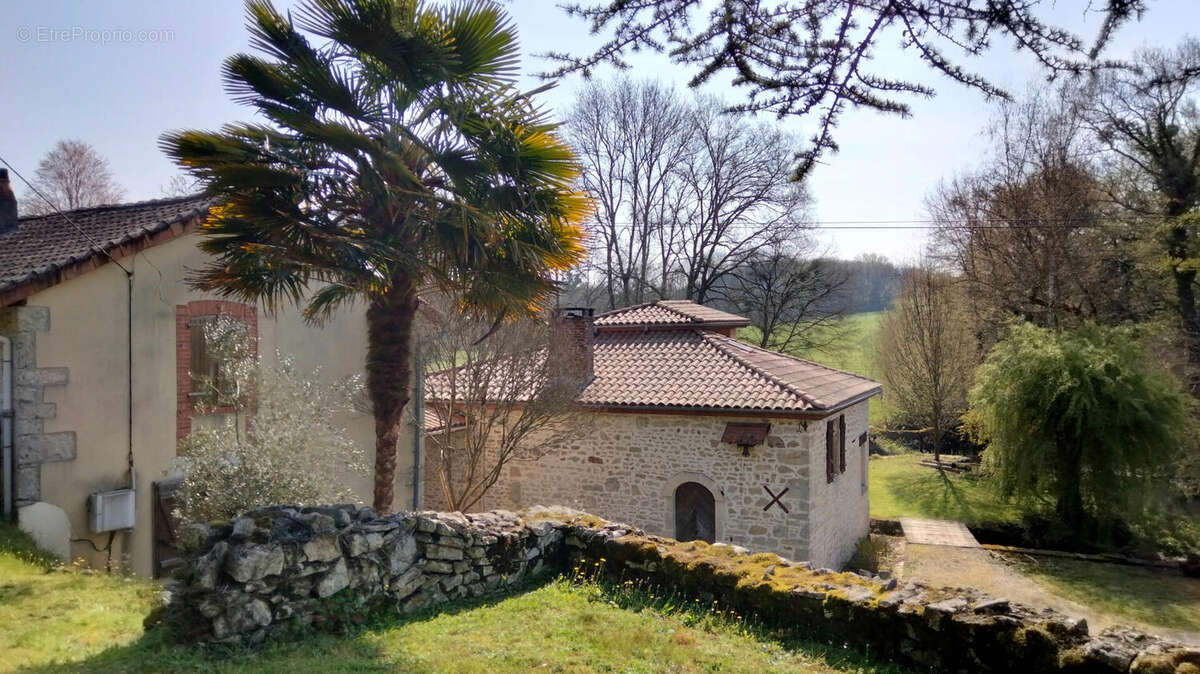 24 mars 2026 - Maison à SAINT-CLAUD