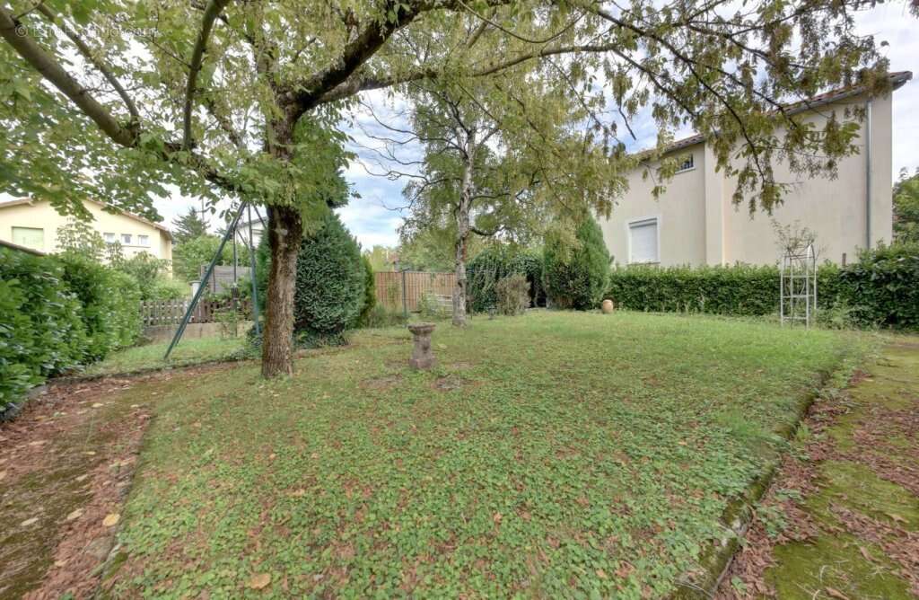 Maison à CALUIRE-ET-CUIRE