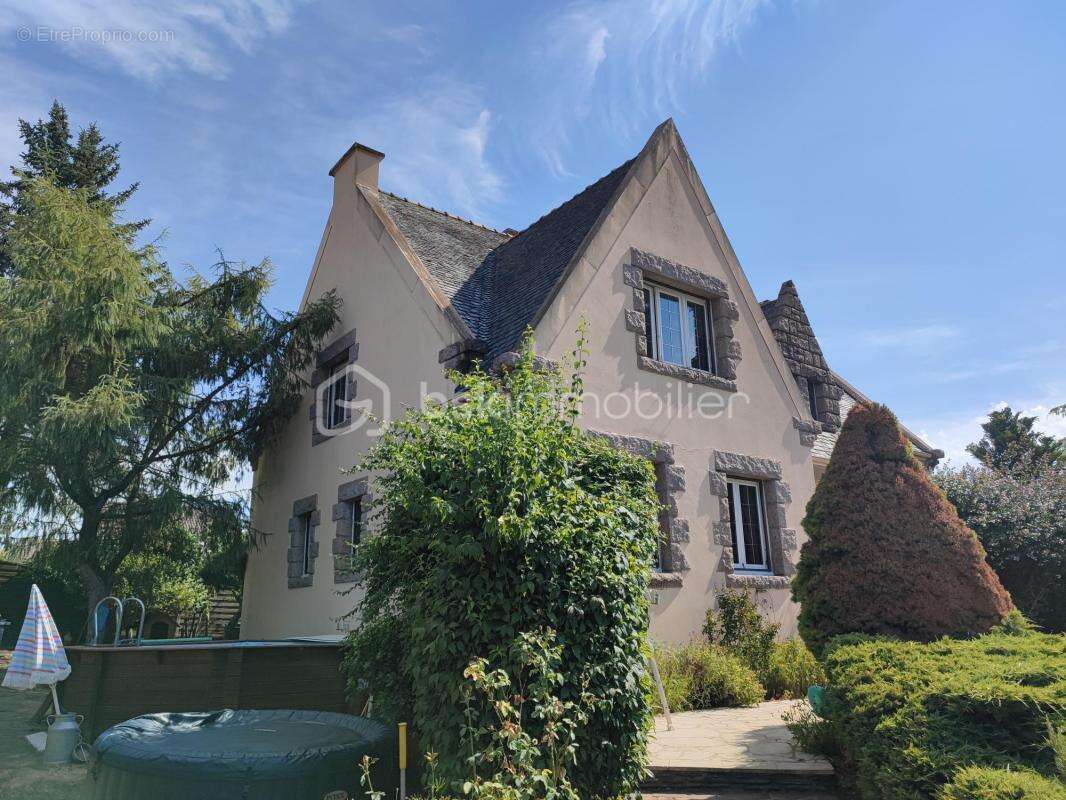 Pavillon sur sous-sol total de 234 m² sur 880 m² de jardin - photo 20