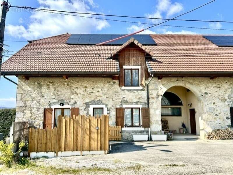 Maison à ALBY-SUR-CHERAN