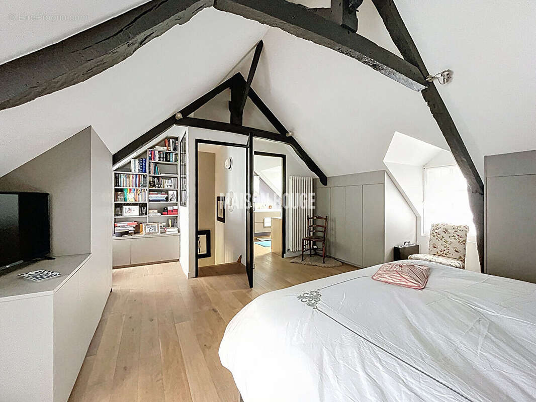 Maison à DOL-DE-BRETAGNE