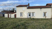 Maison à VIEILLEVIGNE