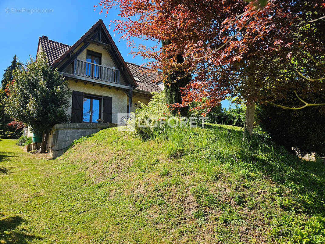 Maison Agnetz 7 pièce(s) 152 m2 - photo 2