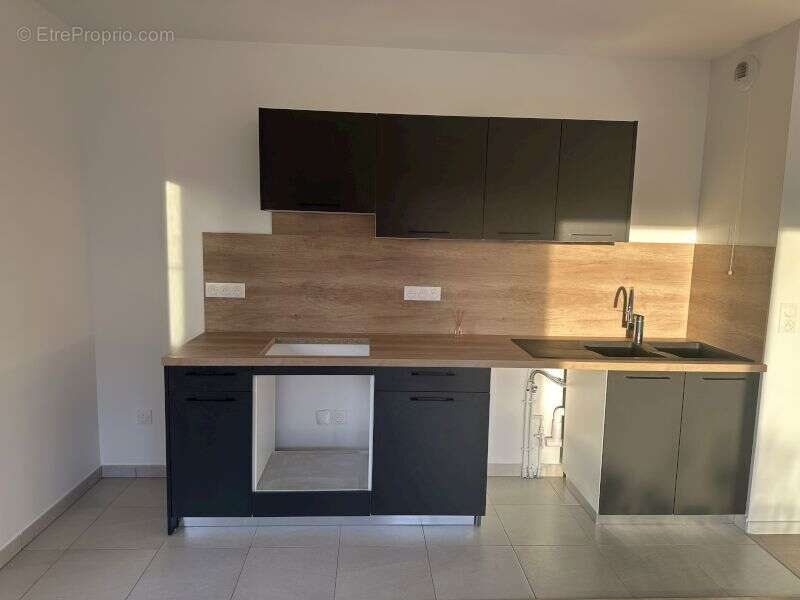 Appartement à SAINT-CYR-L'ECOLE