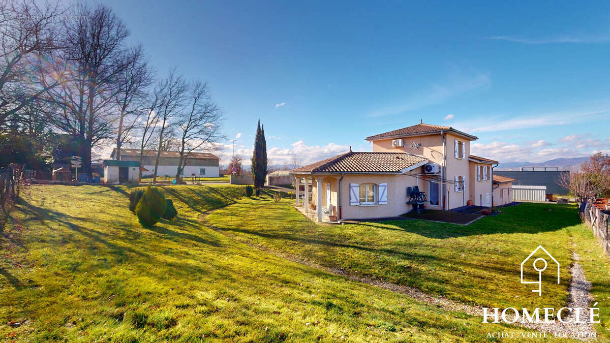 Appartement à MONTMERLE-SUR-SAONE