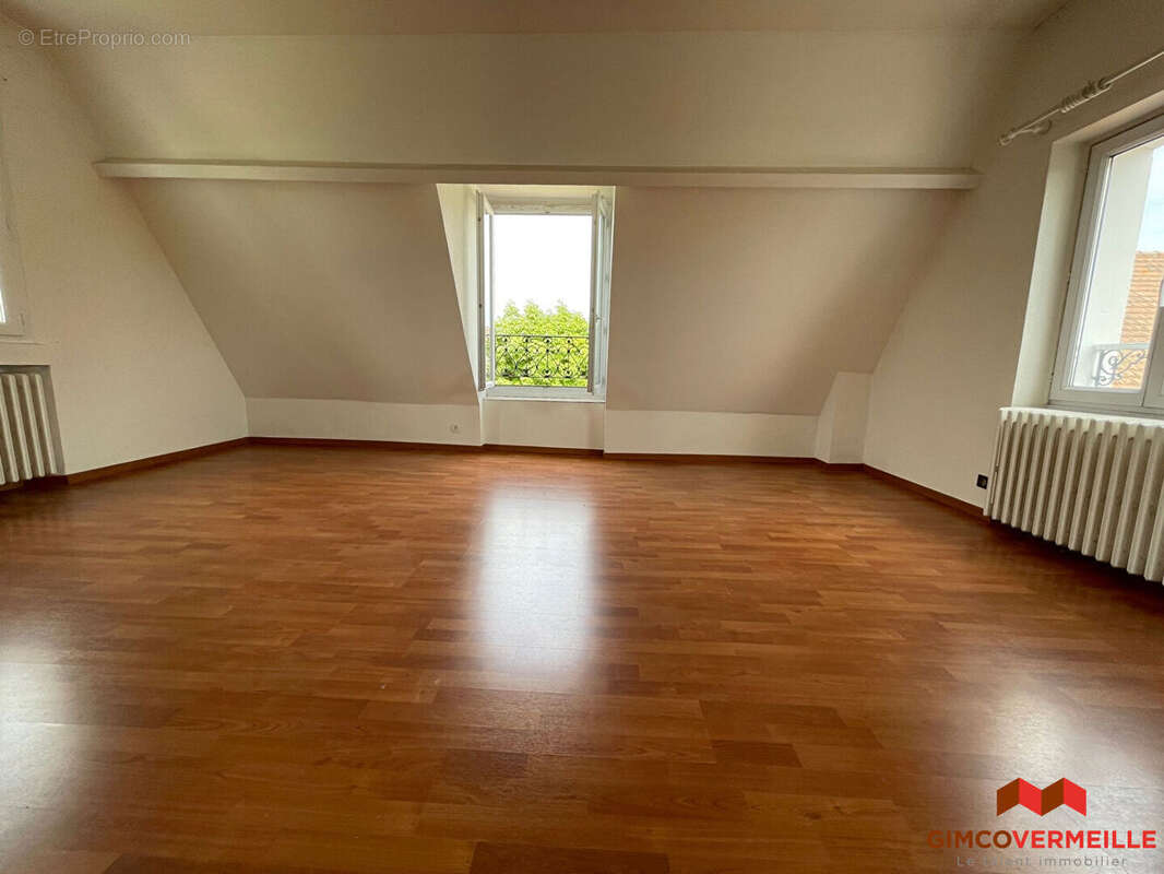 Maison à CARRIERES-SOUS-POISSY