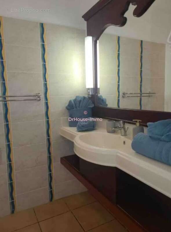 Appartement à SAINTE-LUCE