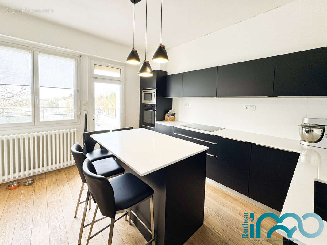 Maison 200 m² à Rieupeyroux  - photo 9