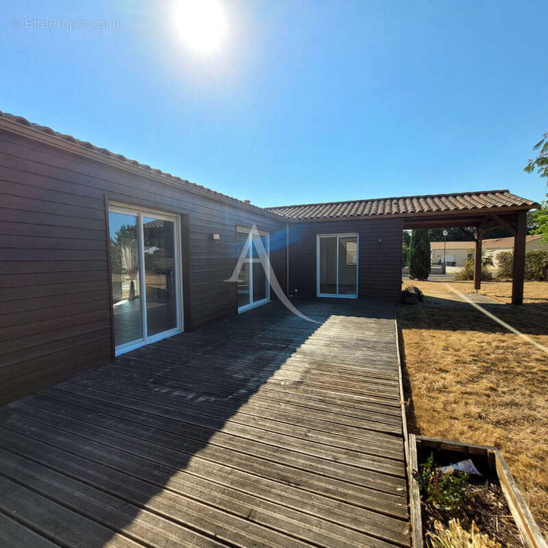 Maison La Boissiere Des Landes 3 pièce(s) 77 m2 - photo 11