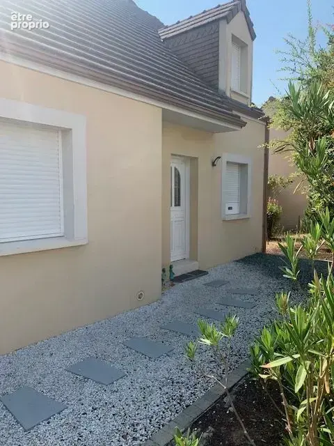 Maison 116 m² à Noyen-Sur-Sarthe  - photo 4