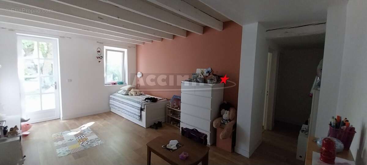 Maison à DREMIL-LAFAGE