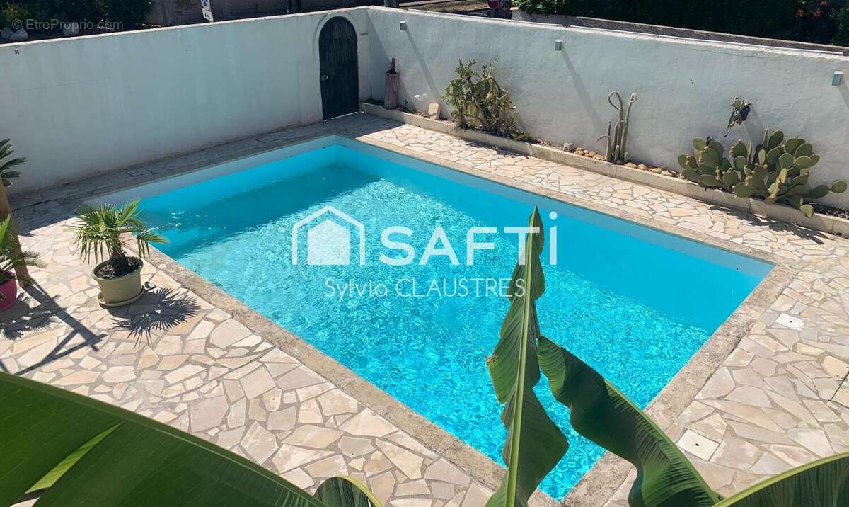 Photo 2 - Maison à VALERGUES