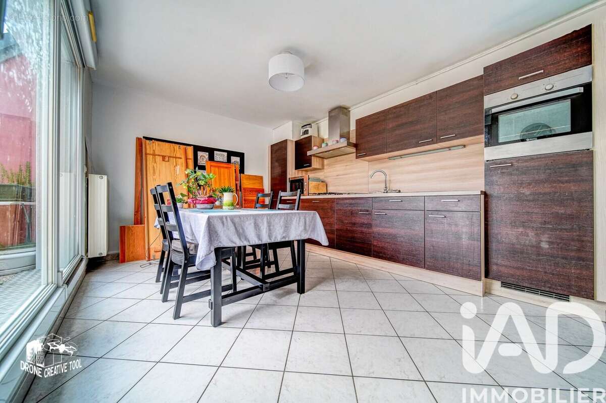 Photo 2 - Appartement à AUDUN-LE-TICHE