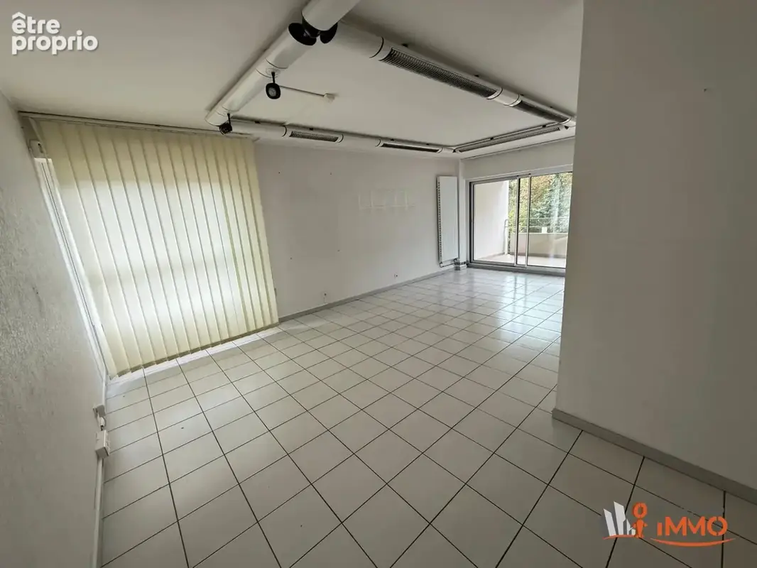 Spacieux et Lumineux T4 de 77m² avec Balcon à Meylan - photo 7