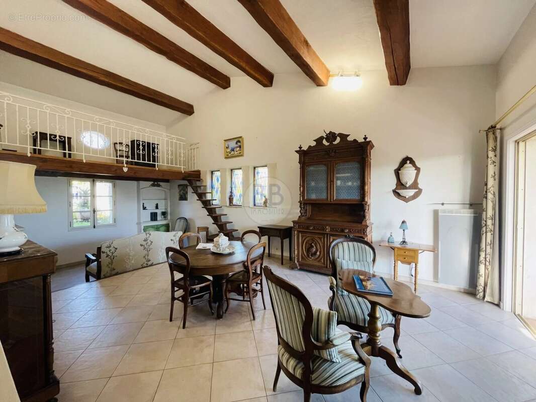 Maison à SAINT-RAPHAEL