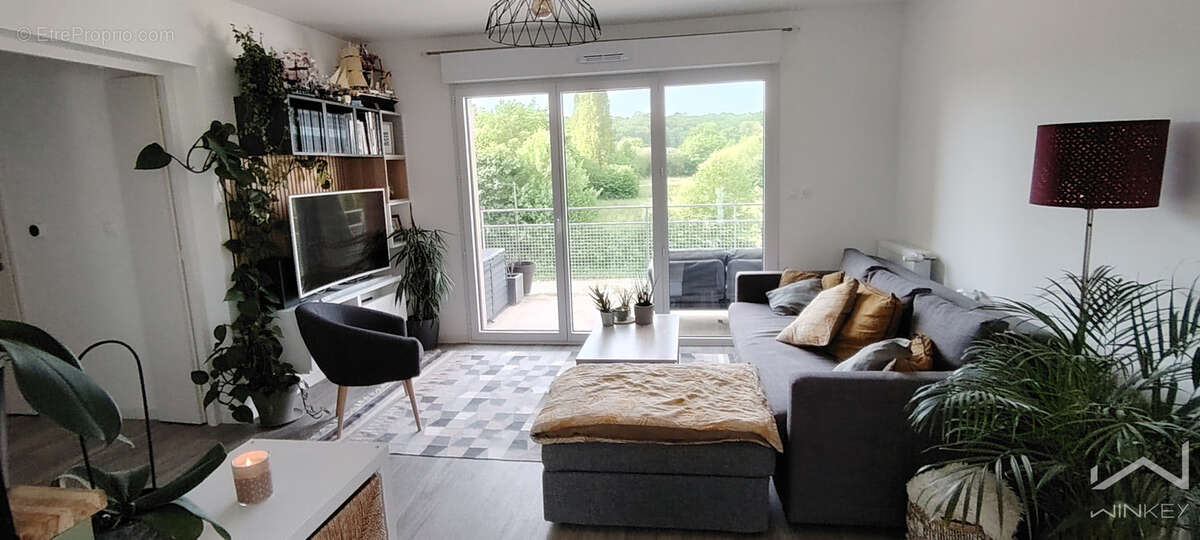 Appartement à ORGERES
