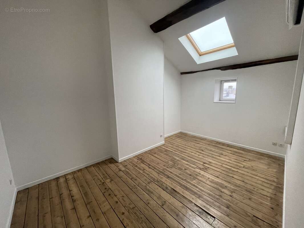 Appartement à CHARLEVILLE-MEZIERES