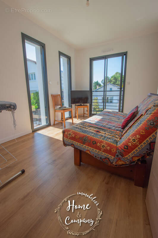 Maison à VAUX-SUR-MER