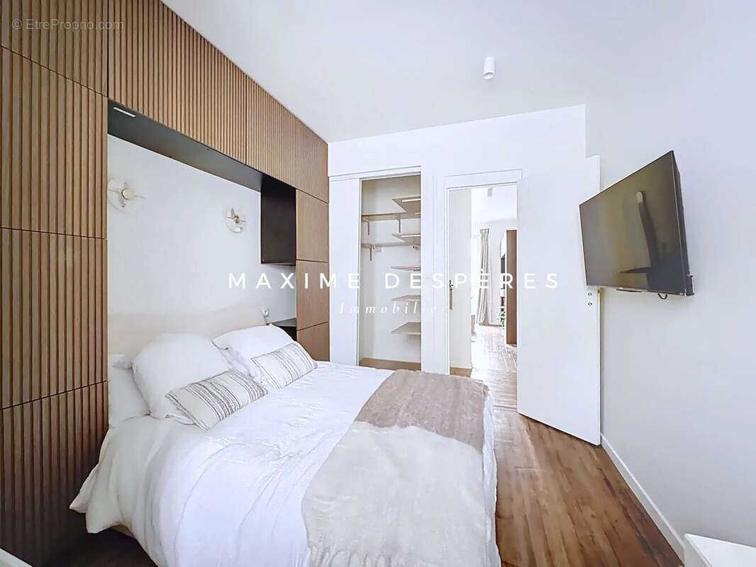Appartement à LEVALLOIS-PERRET