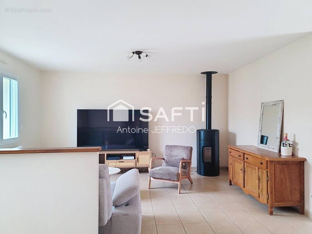 Photo 1 - Maison à SAINT-PHILBERT-DE-GRAND-LIEU