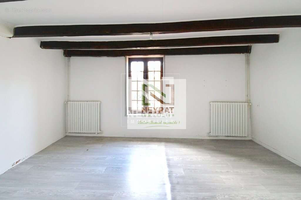 Maison à SAINT-MAURICE-EN-RIVIERE