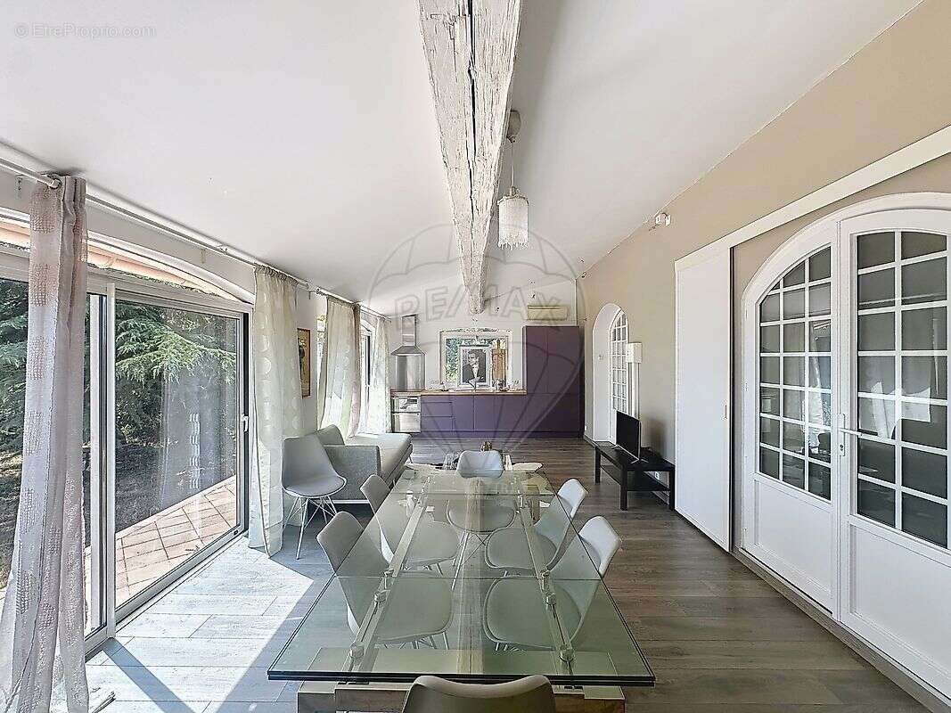 Maison à NIMES