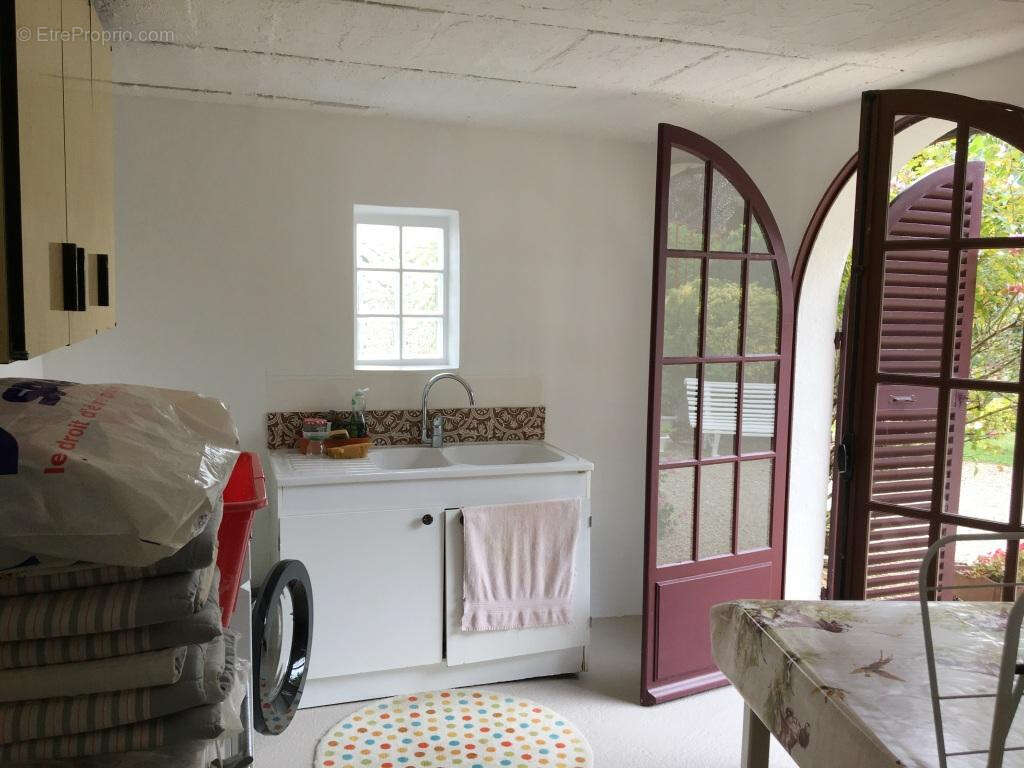 Belle propriété entouré de son parc boisé de 10700m2 - photo 25