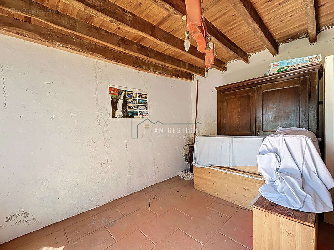 Maison à DOMPIERRE-LES-EGLISES