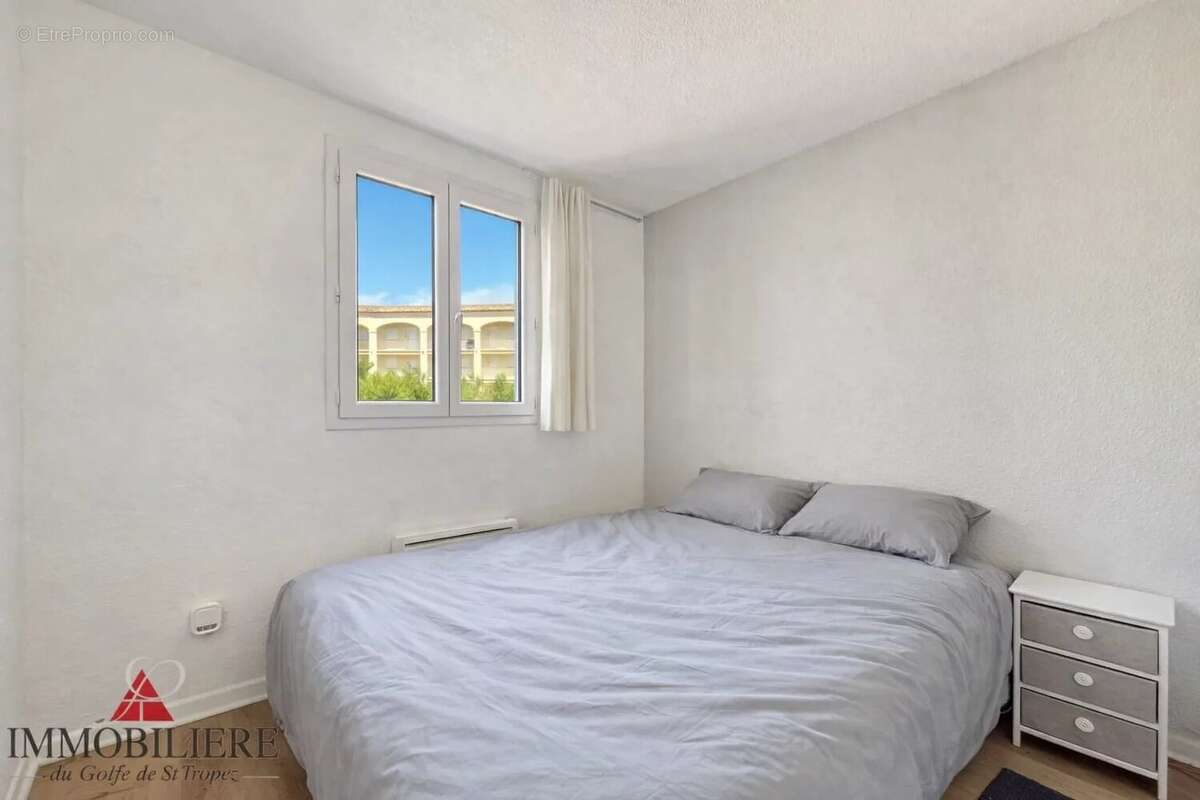 Appartement à COGOLIN