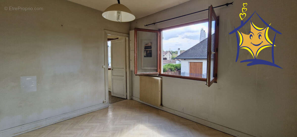 Maison à VIRY-CHATILLON