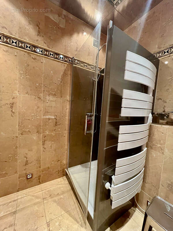 Appartement à BEAUSOLEIL