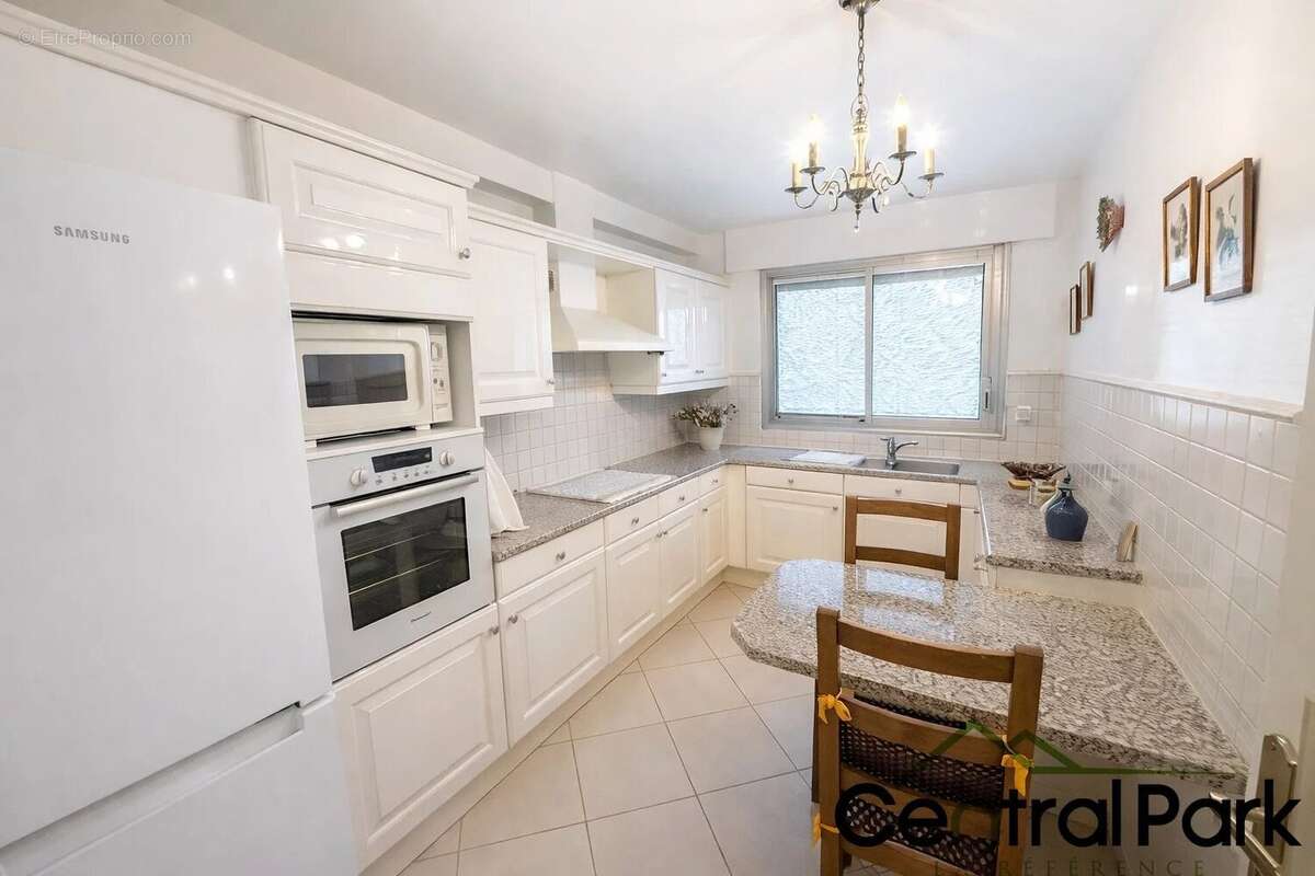 Appartement à LE PERREUX-SUR-MARNE