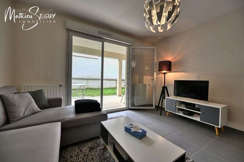 Appartement à THURINS
