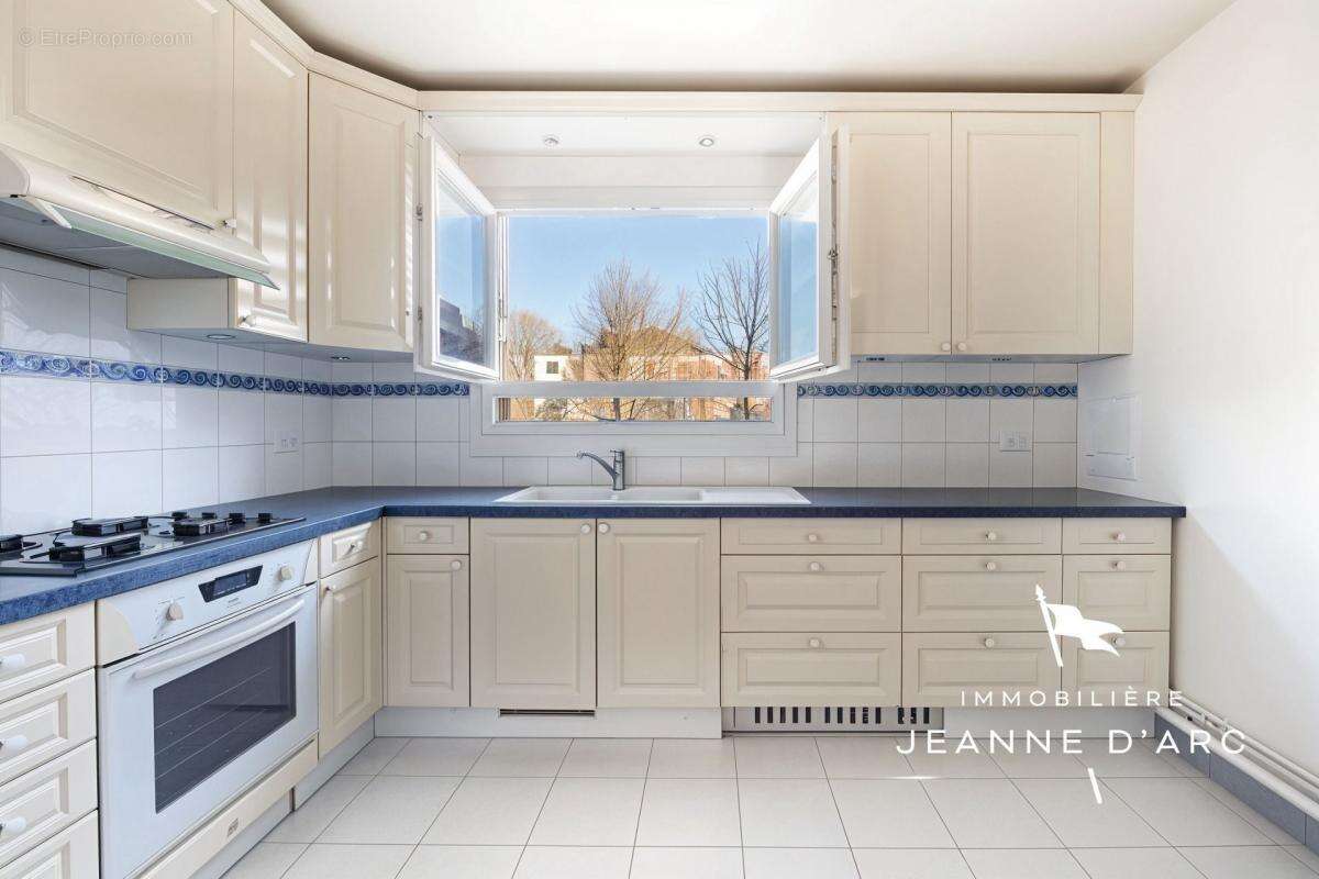 Appartement à VERSAILLES