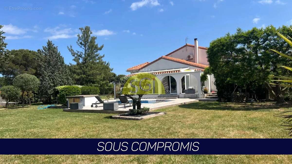 Maison à LAROQUE-DES-ALBERES