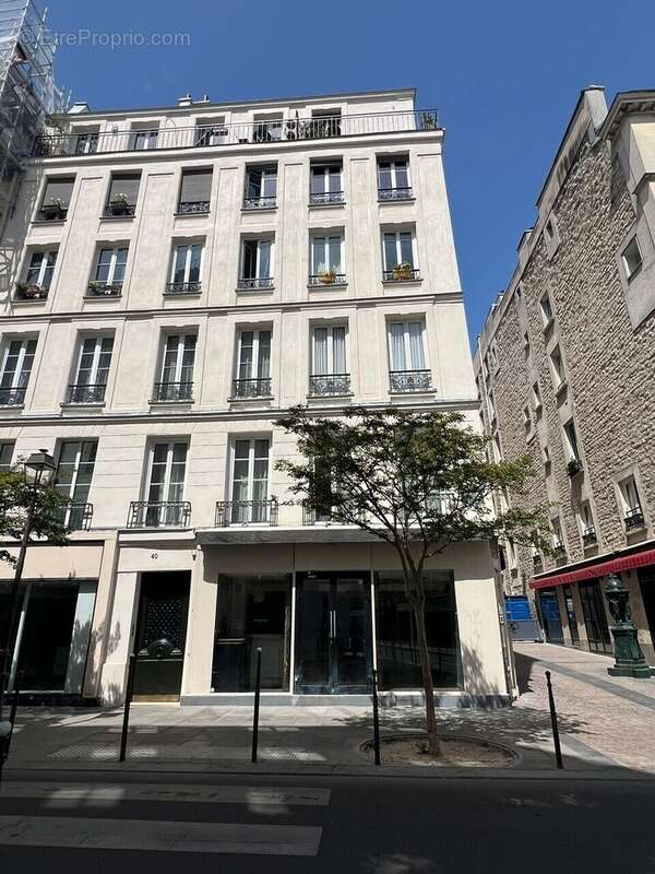 Appartement à PARIS-3E