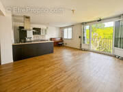 Appartement à BIEVRES