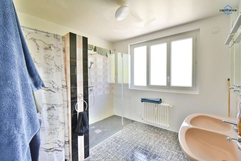 Maison à vendre 8 pièces  (41) - photo 13