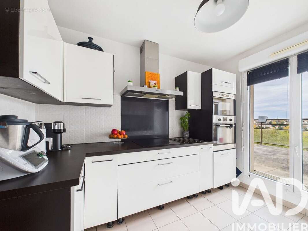 Photo 4 - Appartement à CORBEIL-ESSONNES